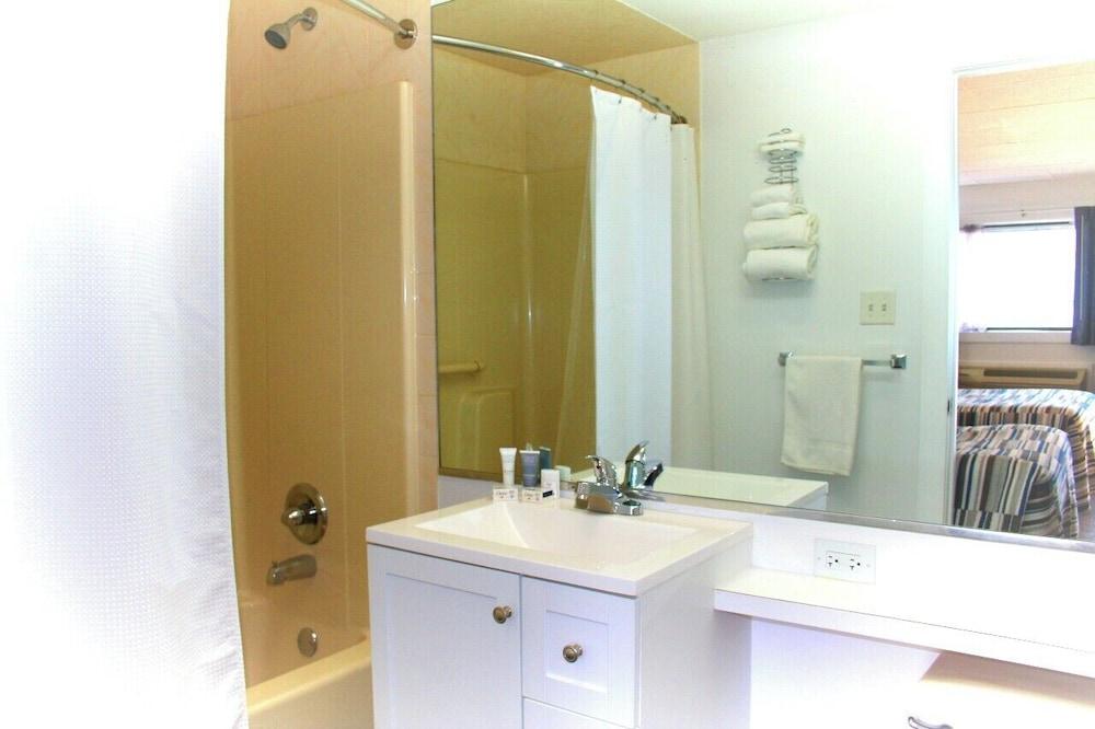 Upper Delaware Inn photo 9