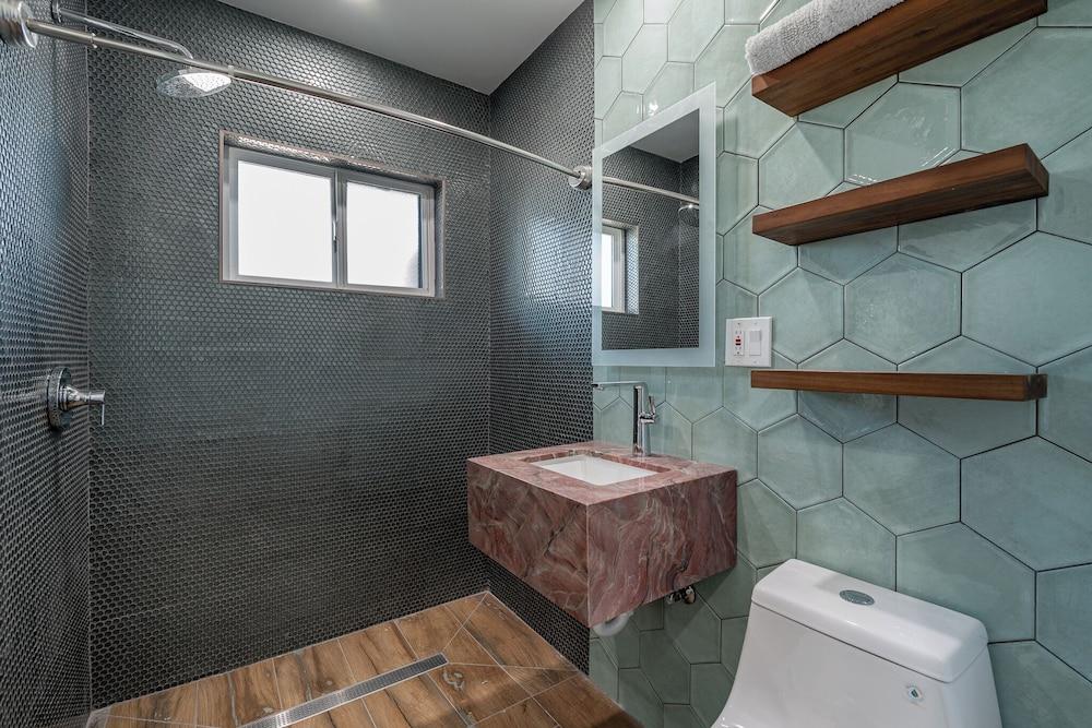 Ash & Ko Boutique Lodging photo 88