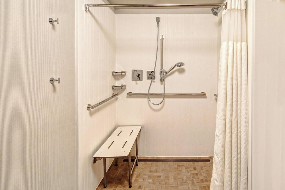 Courtyard By Marriott Vanderbilt-West End photo 22