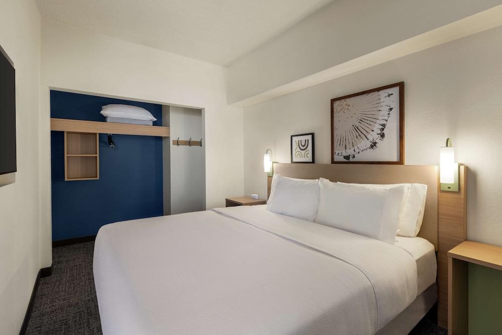 Spark by Hilton Germantown Washington DC North photo 18