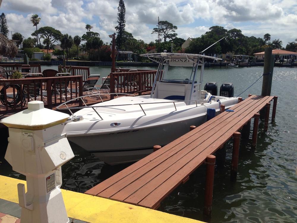 Bayview Plaza Waterfront Resort photo 2