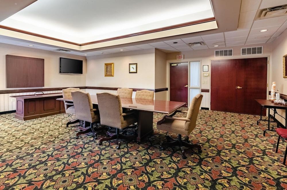 Quality Inn & Suites Abingdon photo 31
