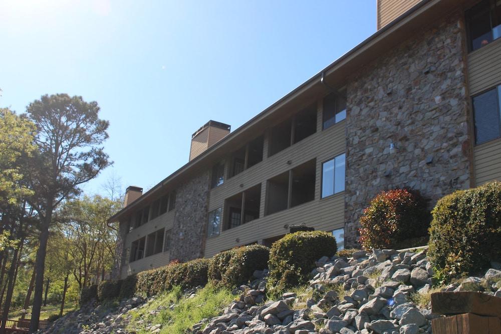 The Wharf Resort photo 1