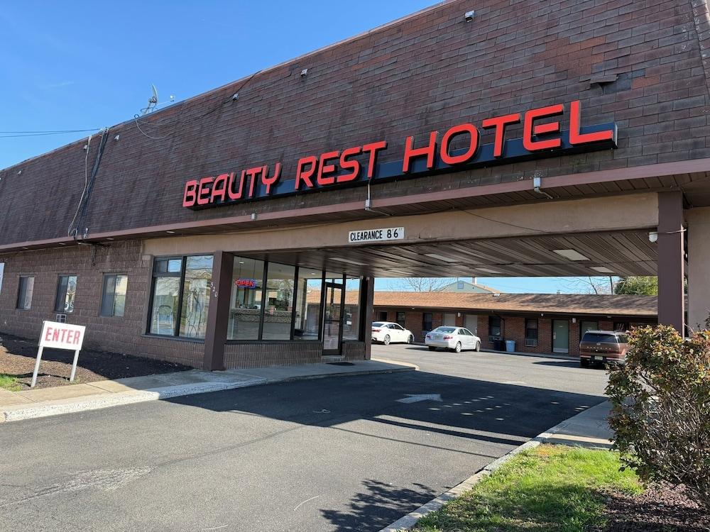 Beauty Rest Hotel photo 1