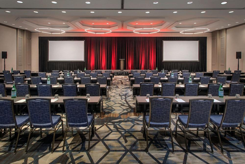 Boston Marriott Burlington photo 46