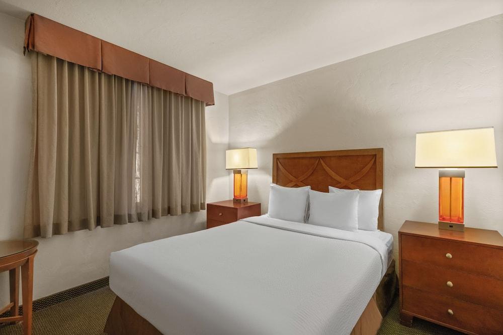 Historic Coronado Motor Hotel by OYO photo 10