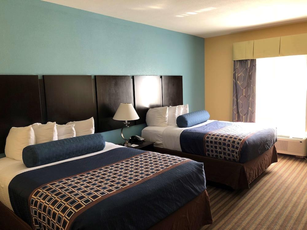 Best Western Plus Goodman Inn & Suites photo 12
