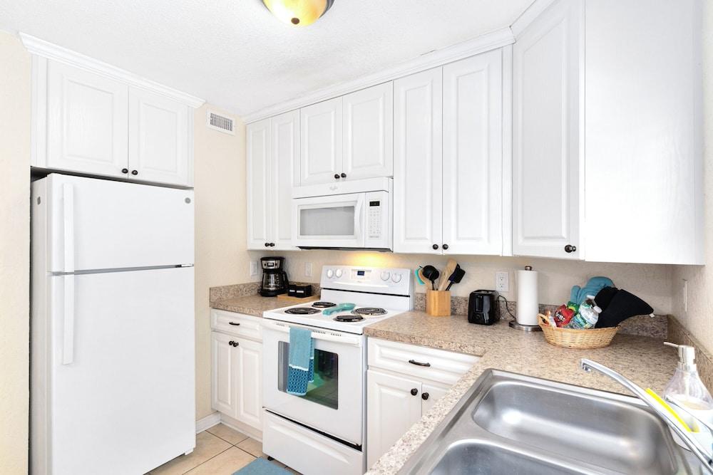 Ocean Harbour Apartment Homes photo 31