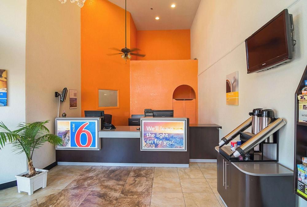 Motel 6 Chandler, AZ photo 6