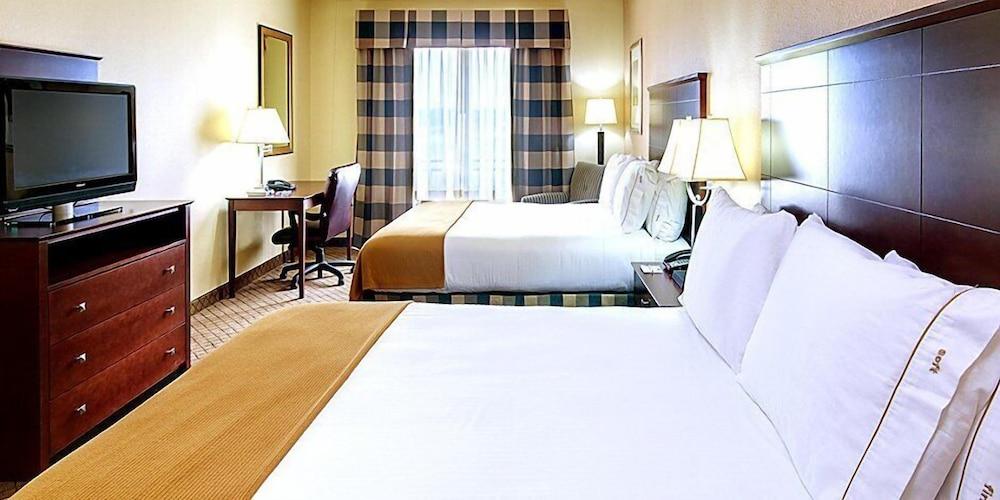Holiday Inn Express & Suites Millington by IHG photo 7