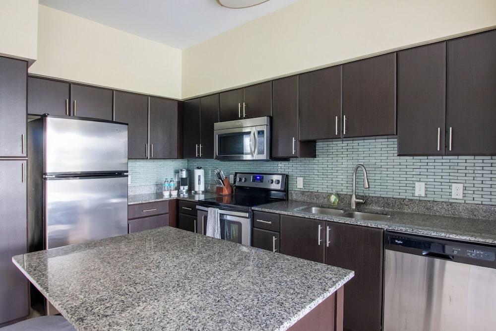 Miramar Apartments By Landing photo 16