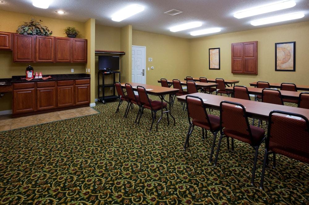 GrandStay Residential Suites Hotel photo 22