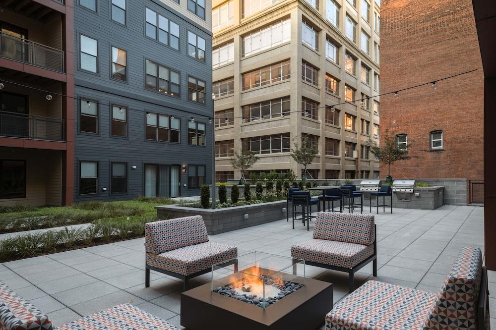 Global Luxury Suites Downtown Providence photo 94