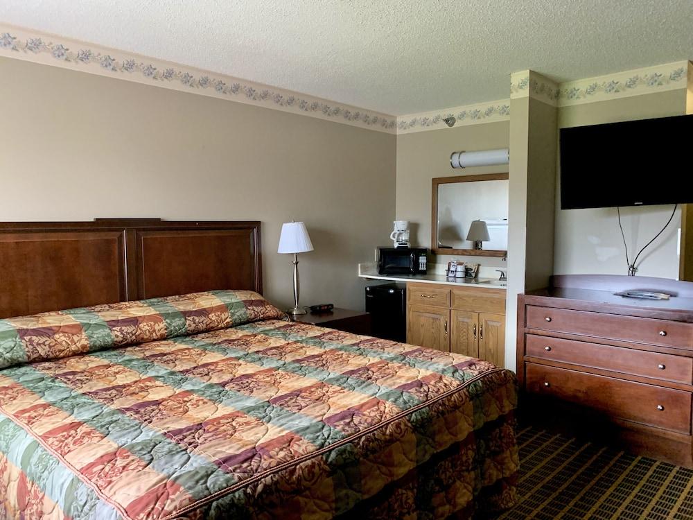 Country Inn Deerwood photo 20