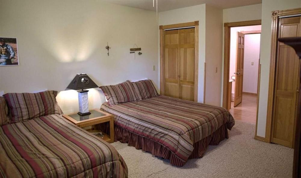 River Ridge Inn photo 49