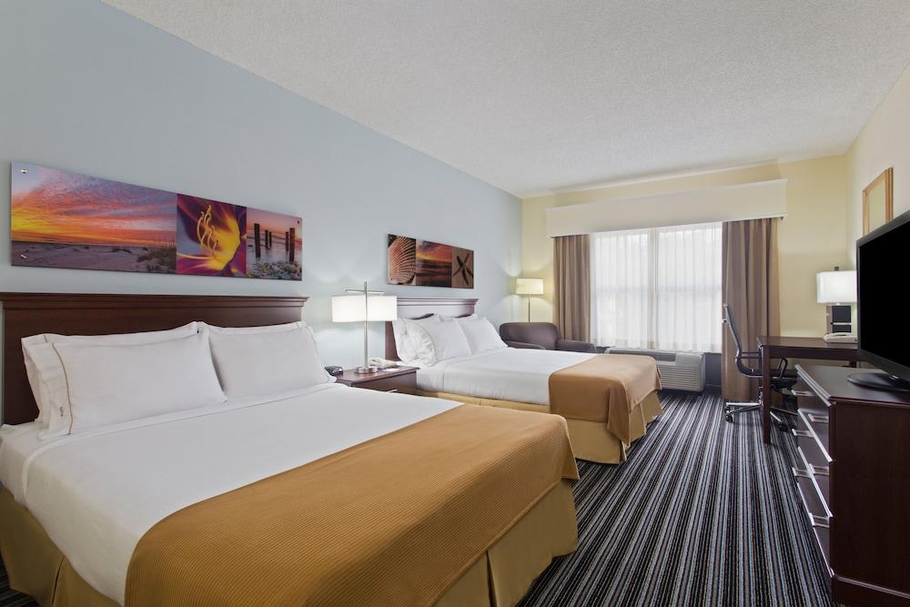 Holiday Inn Express Hotel & Suites Clearwater North-Dunedin by IHG photo 10