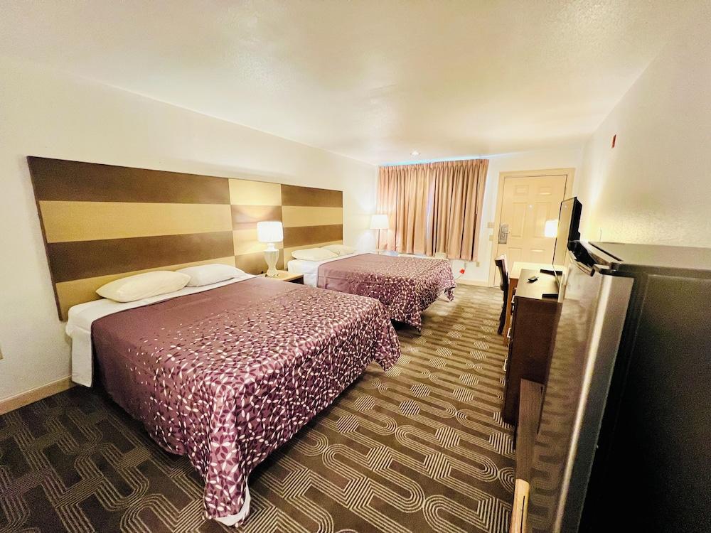 Rodeway Inn Garland Harbor Point photo 4