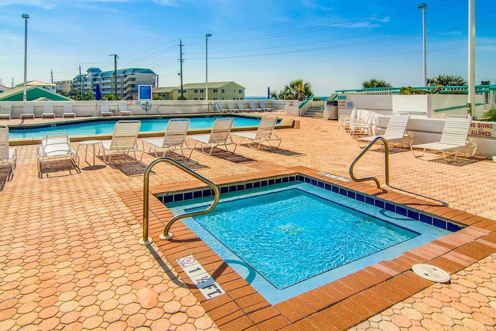 Surfside Resort photo 60