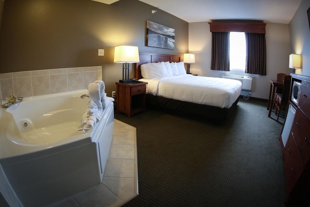GrandStay Hotel & Suites Perham photo 16