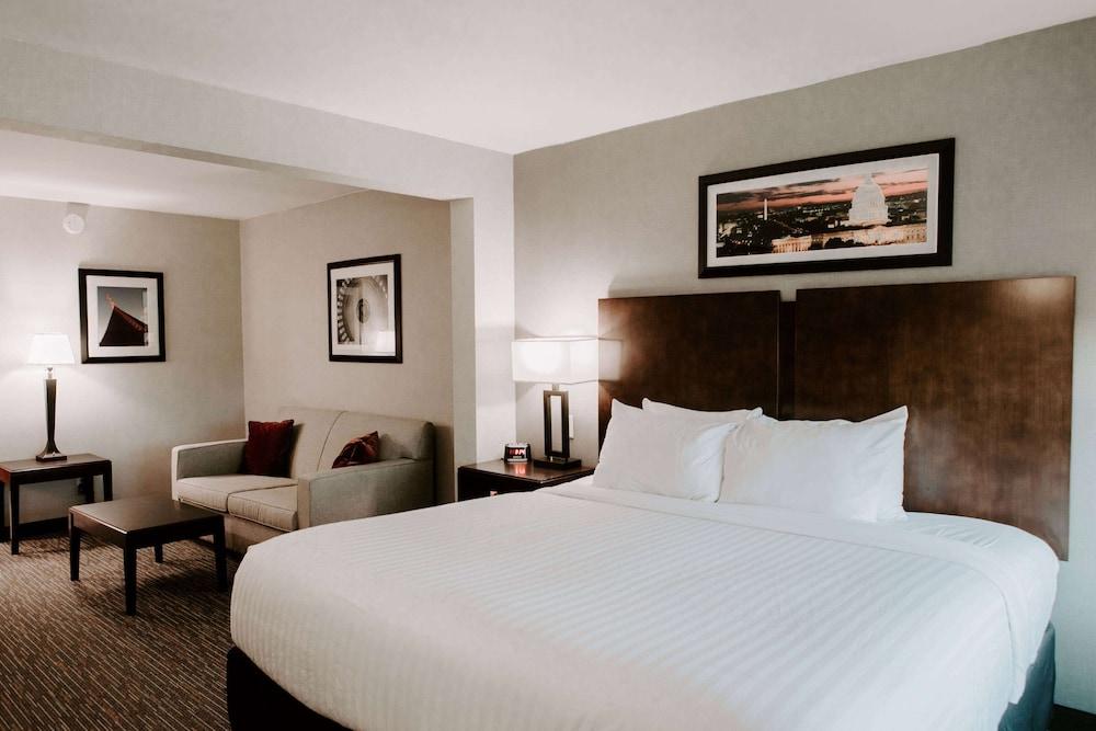 Wingate by Wyndham Chantilly / Dulles Airport photo 22