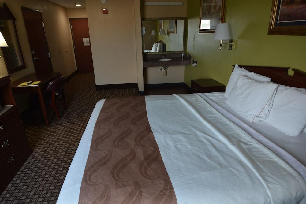 Jameson Inn - Hazlehurst photo 19
