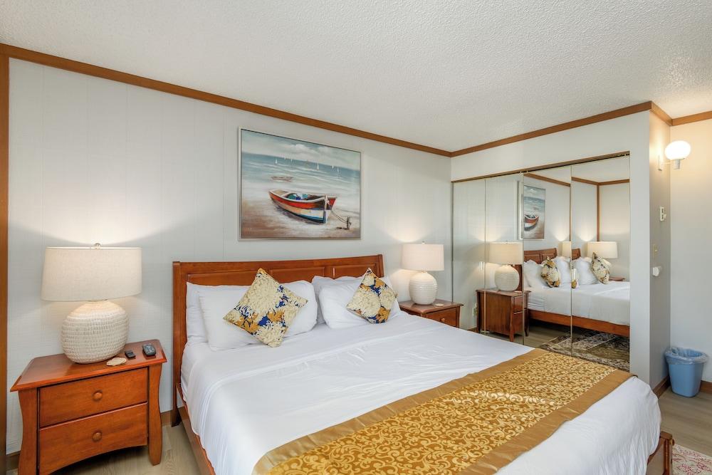 Little Creek Cove Beachfront Resort photo 8