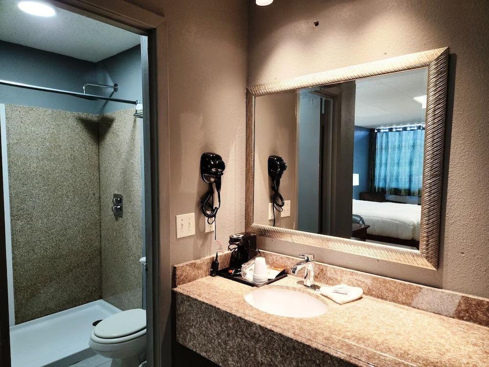 Executive Inn By OYO Queenville Mena photo 22