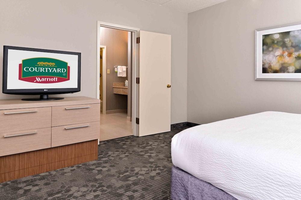 Courtyard by Marriott Dallas Northwest photo 50