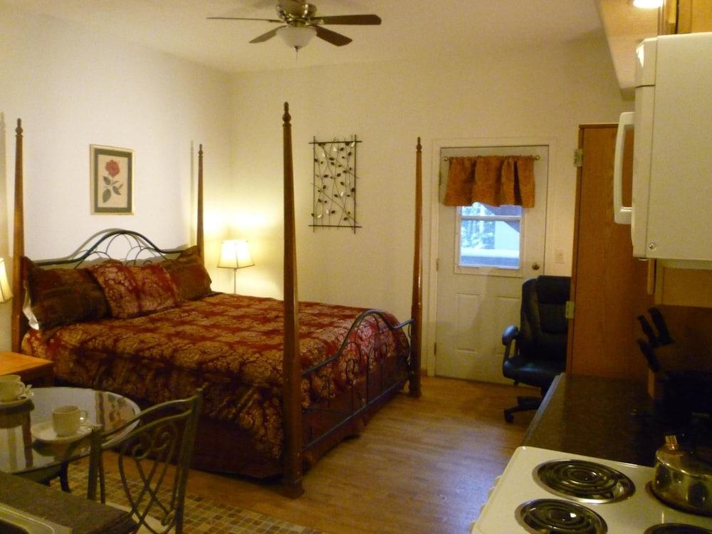 Abbey Archway Inn photo 12
