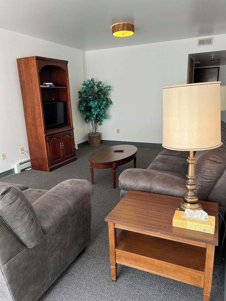 Adak Island Inn photo 6