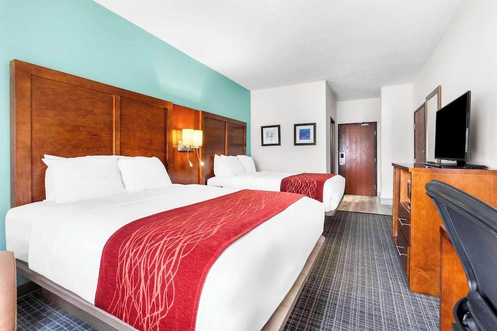 Comfort Inn Marion photo 13