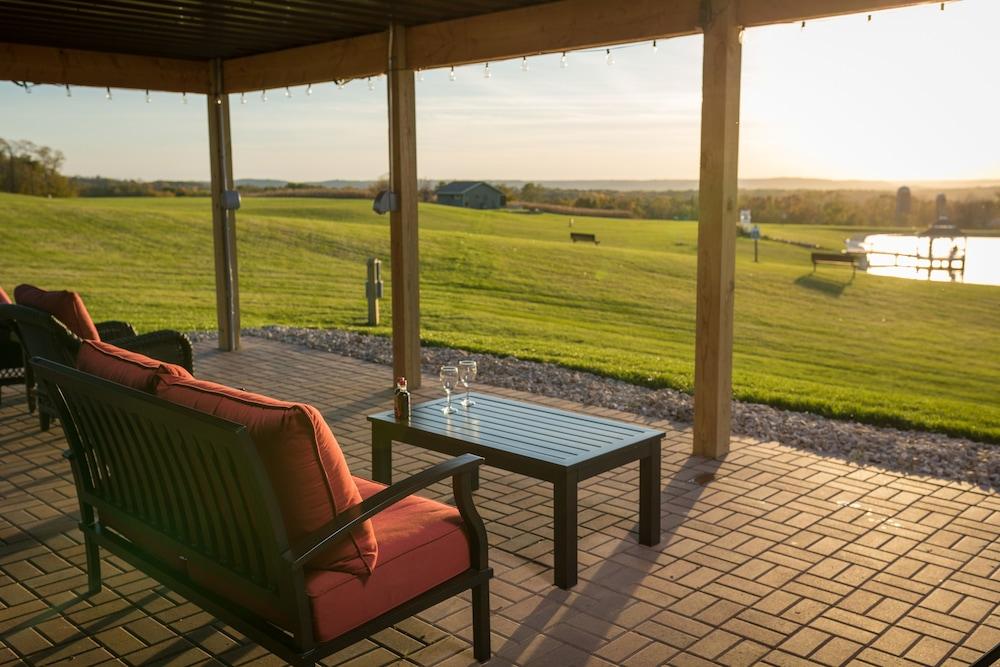 Lefevre Inn and Resort photo 48