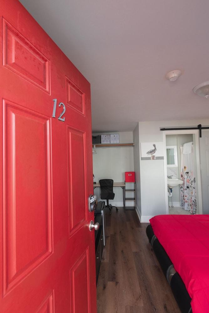 Washington Park Motel photo 9