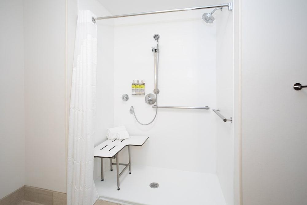 Holiday Inn Express & Suites Goodland I 70 by IHG photo 23