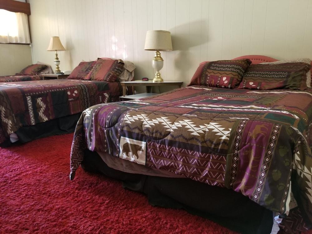 Duffer Motel photo 59