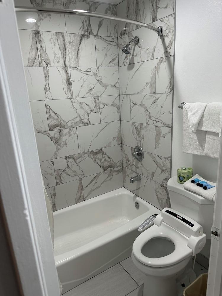 Garden Inn photo 33