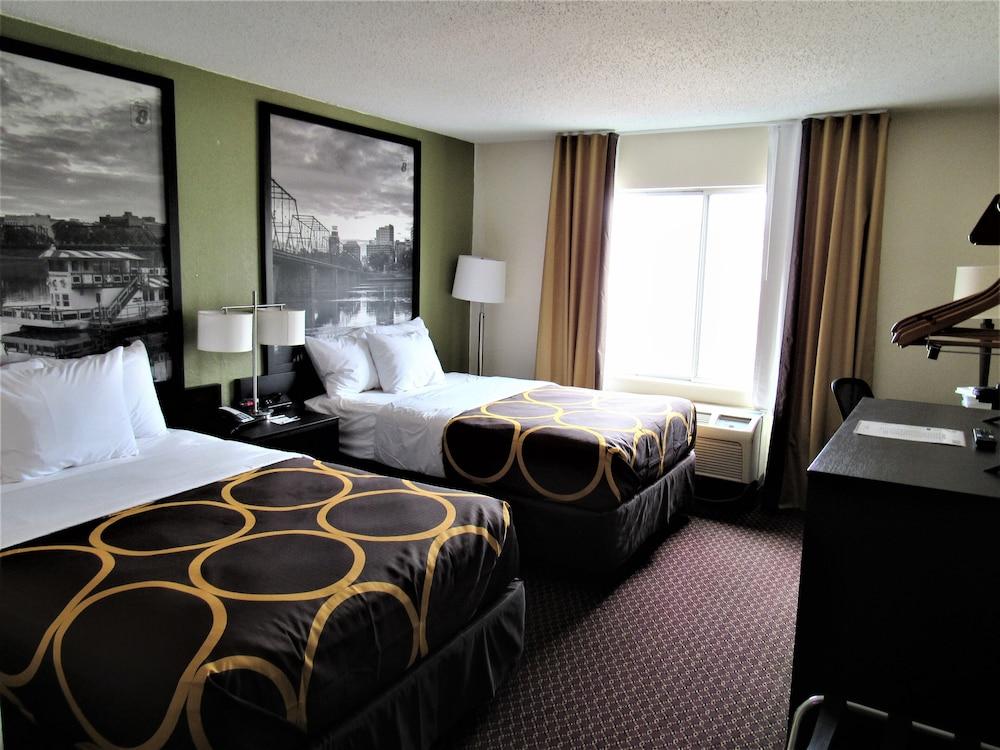 Super 8 by Wyndham New Cumberland photo 36