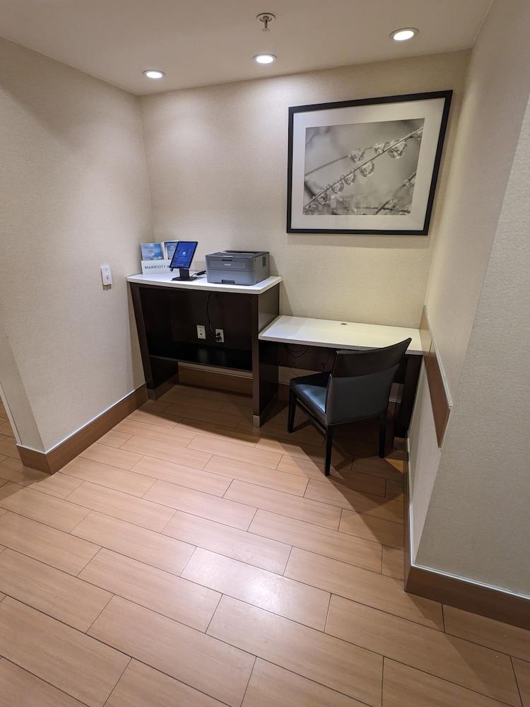 Springhill Suites By Marriott Denver Westminster photo 27