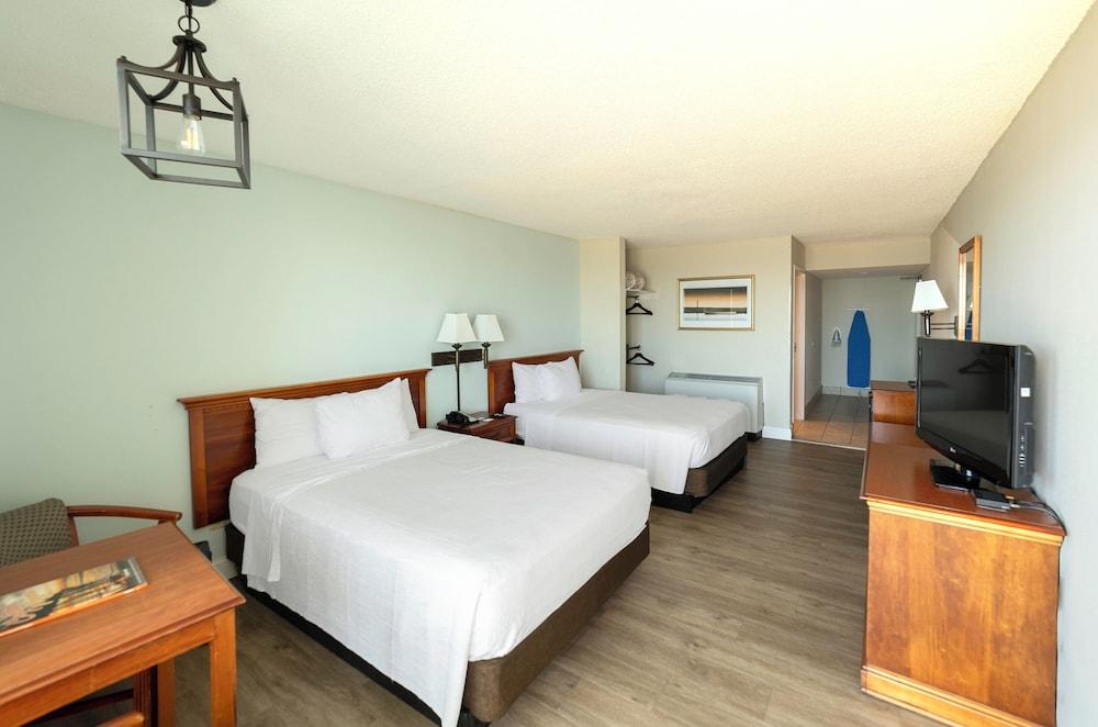 Oceanfront Inn photo 13