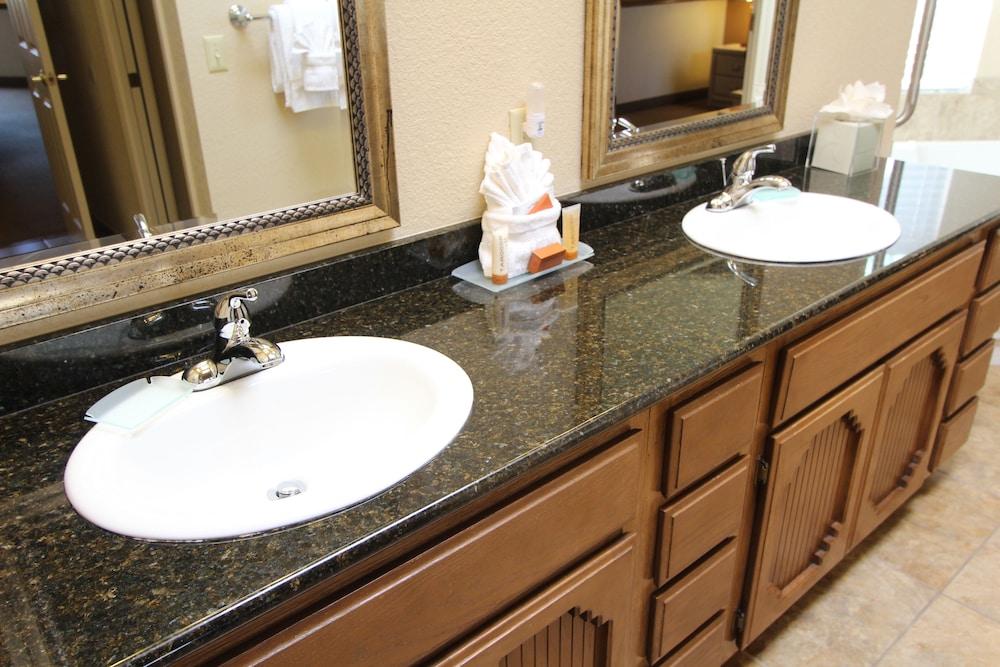 Sedona Springs Resort photo 35