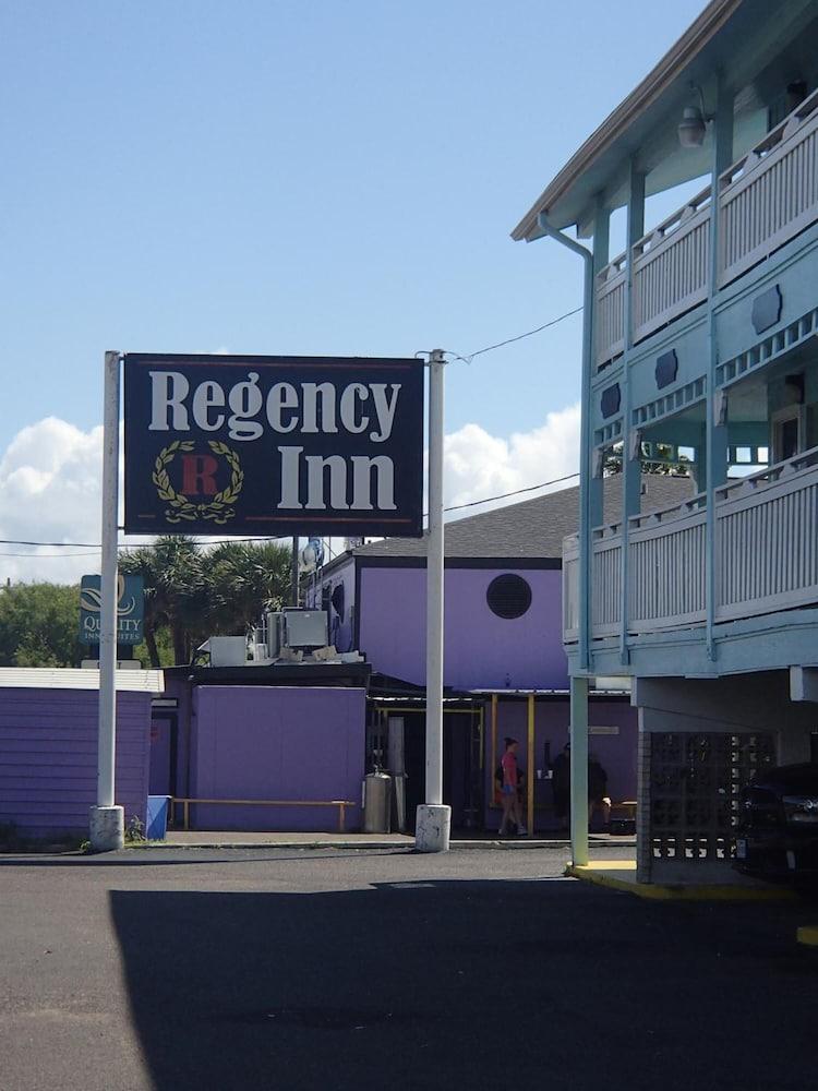 Regency Inn photo 17