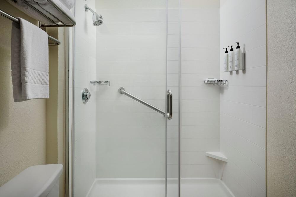 Springhill Suites By Marriott Metro Center photo 24