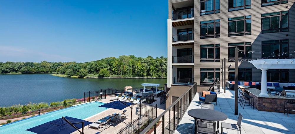 Kings Point Lux Suites photo 3