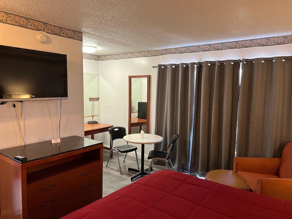 American Inn photo 4