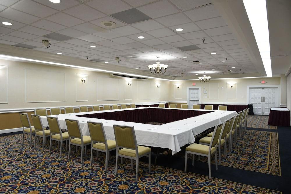 Carousel Resort Hotel & Condominiums photo 18