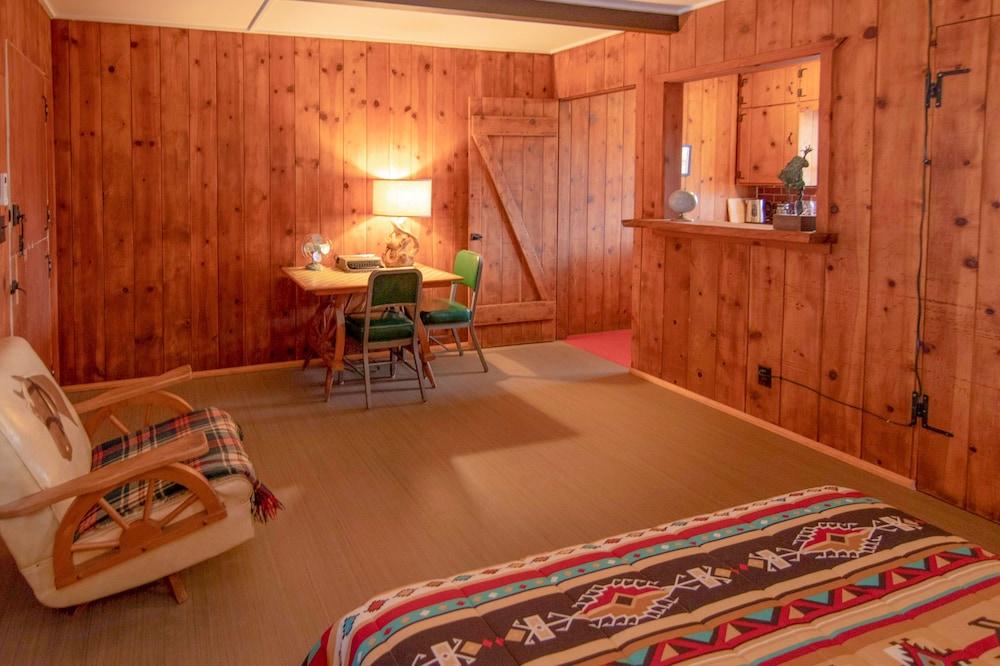 Joshua Tree Ranch House photo 5