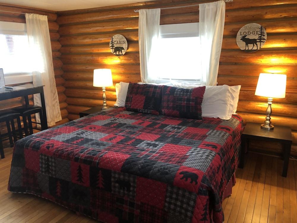 Sportsmans Lodge photo 30