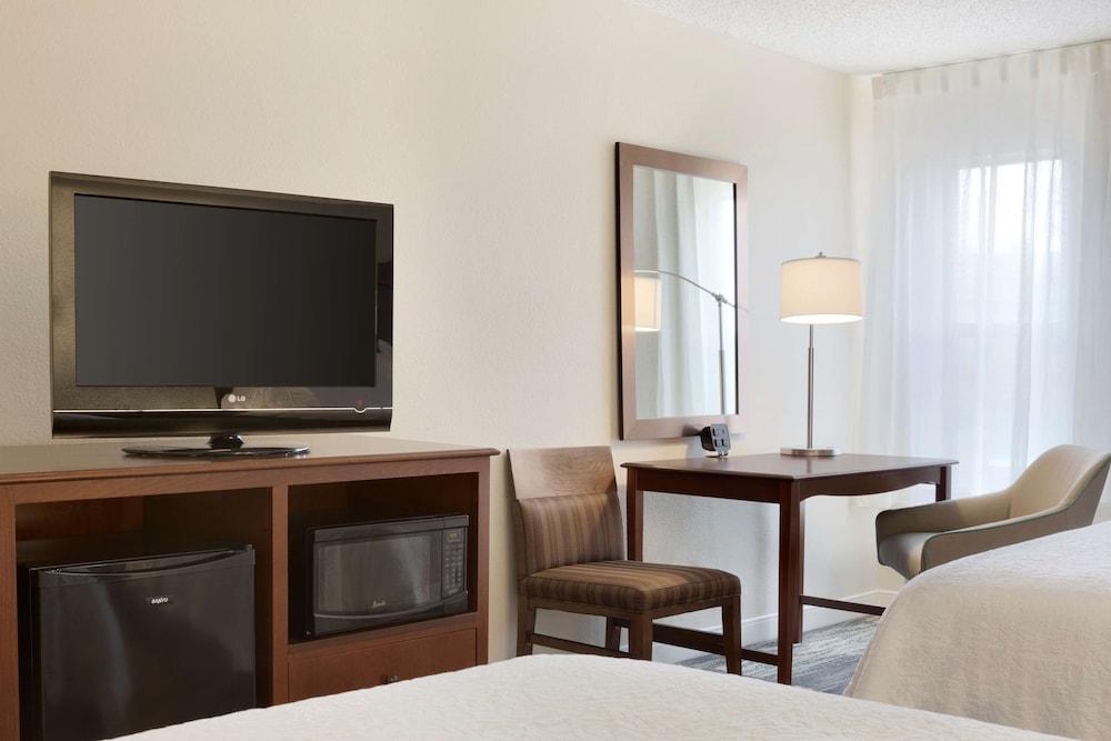 Hampton Inn Fort Worth Southwest Cityview photo 4
