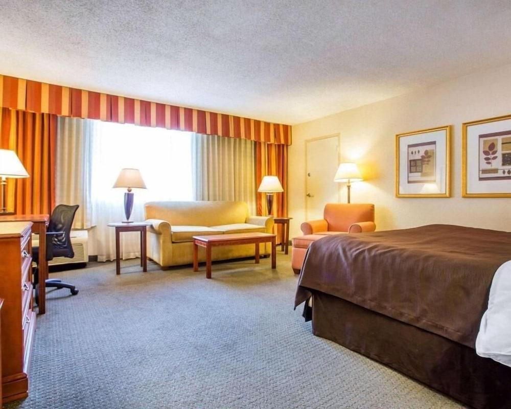 Budgetel Inn & Suites Atlanta photo 7