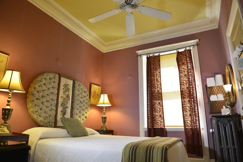 Tabard Inn photo 32